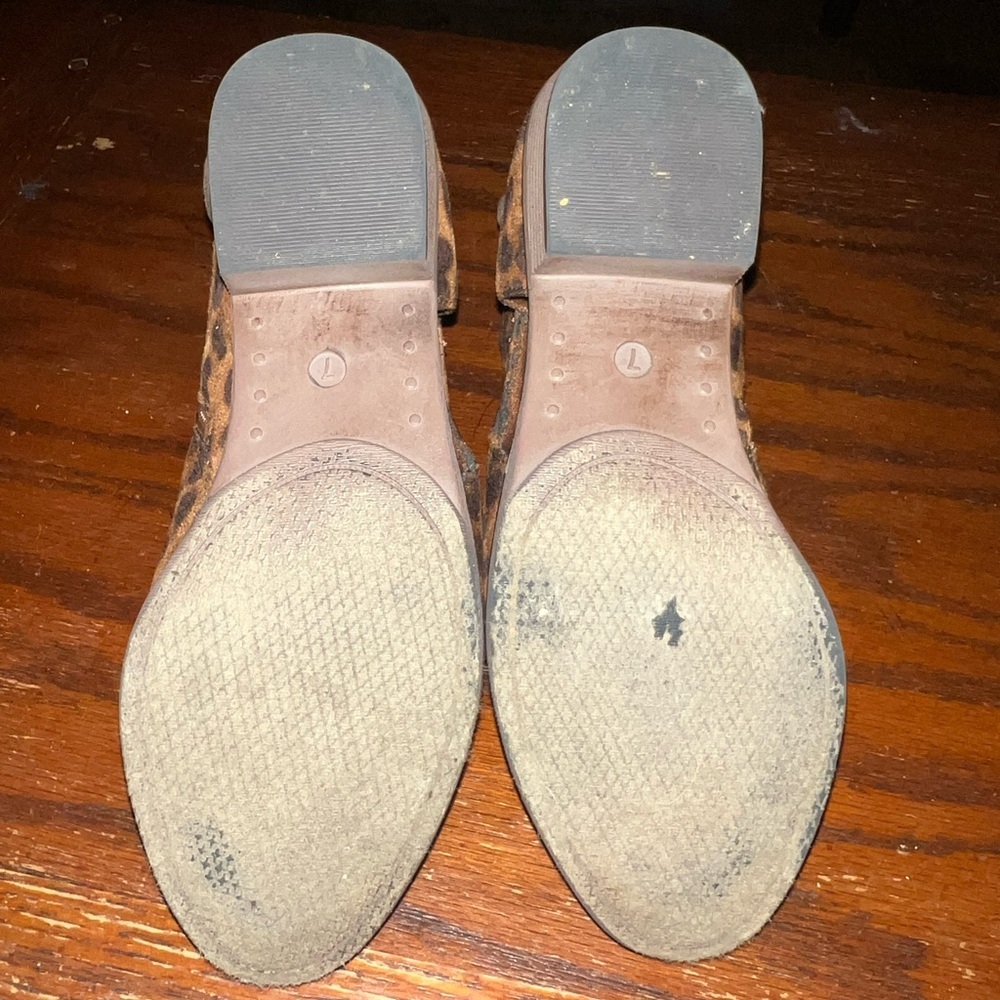 cute booties - Picture 5 of 5